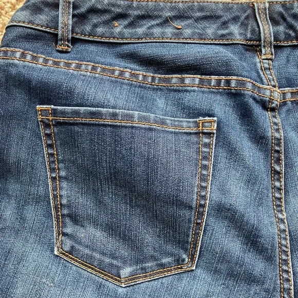 EUC*Coldwater Creek Cropped Jeans - Picture 4 of 6